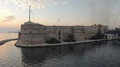 Taranto bizantina. Dalla “polis” magnogreca al “Kastron” bizantino.