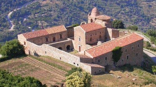 Il monastero nel Medioevo: centro di spiritualità e diffusione del sapere