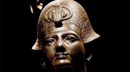 Amenofi III : il faraone costruttore